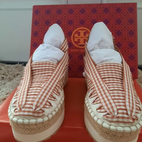 TORY BURCHLeather Plaid Print Espadrilles New in box