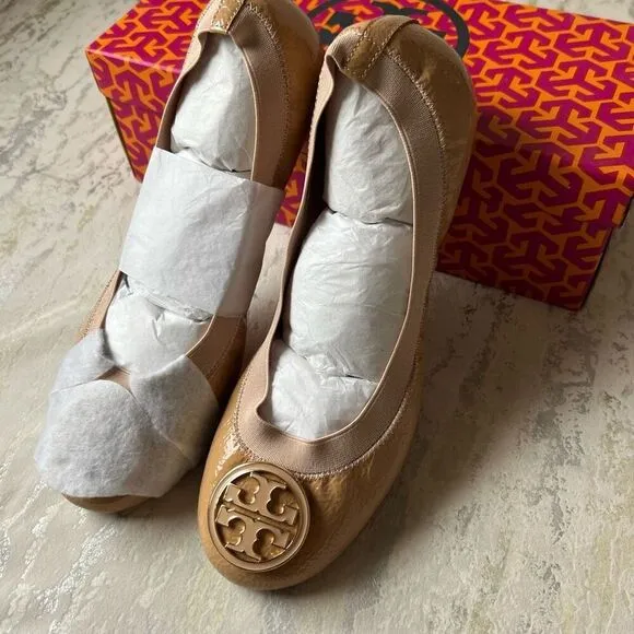 Tory Burch Classic Caroline NEW nude gold patent leather ballet flats