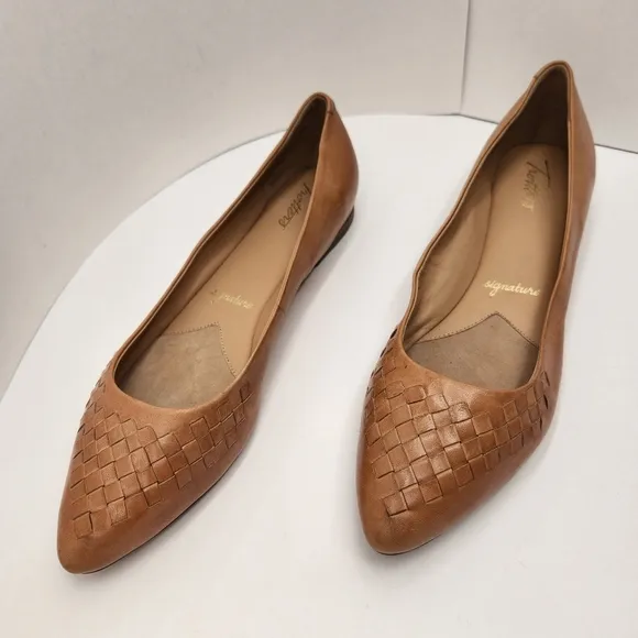 Trotters flats women's 12 tan woven leather Estee pointed toe ballerina new $140