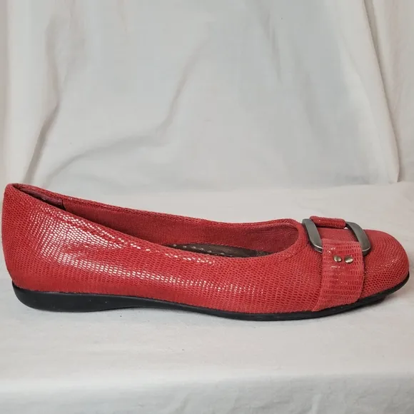 Trotters Sizzle Patent Suede Lizard Printed Ballet Flats 7N