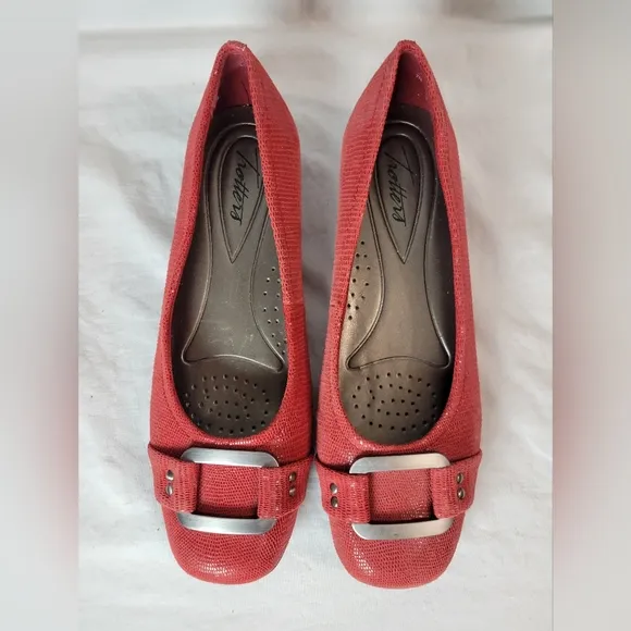 Trotters Sizzle Patent Suede Lizard Printed Ballet Flats 7N