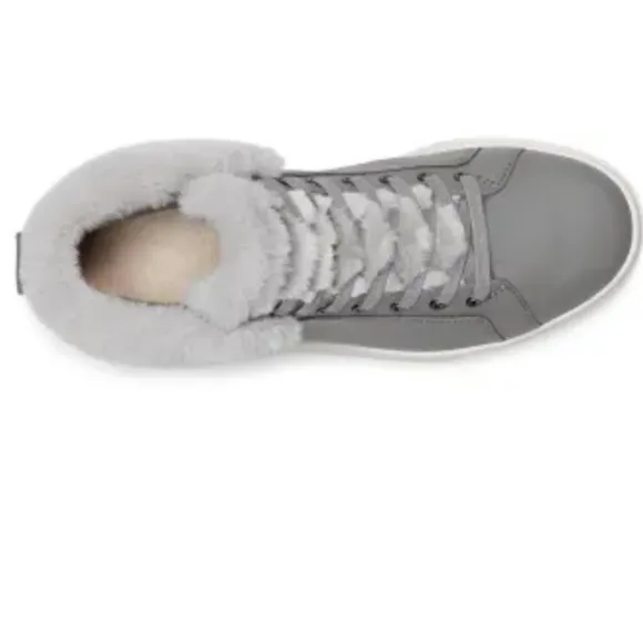 Ugg Grey Boots Ankle Booties Fur Lined Koolaburra NEW 6 Flat Low Heel Shoes Gray