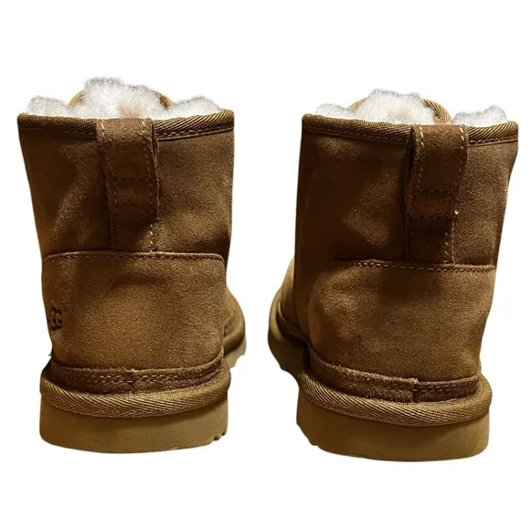 UGG Men's Neumel Chukka Chesnut Brown Suede Ankle Boots S/N 3236 US 6 1017320K