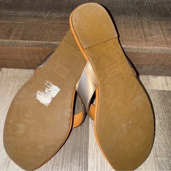 UGG Metallic Bronze Leather Thong Sandals Flip Flops Flat Orange Sole Size 7
