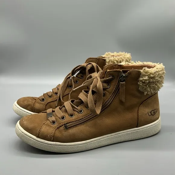 UGG - Olive - Zip up High Top Sneakers