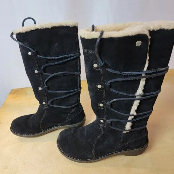 UGG SURFCAT 5158 Size 7 Leather Sheepskin Black Mid-Calf Lace Up Snow Boots
