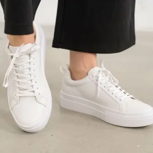 VAGABONDZOE PLATFORM SNEAKERS size 39 NEW $140White leather