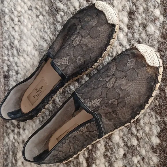 Valentino   lace espadrilles