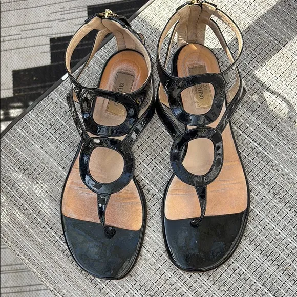 VALENTINO LADIES Black BACK ZIP FLAT GLADIATOR Sandals-10