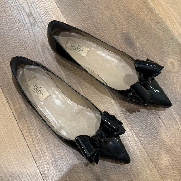 Valentino Patent Couture Bow Flats Black Pointed Toe