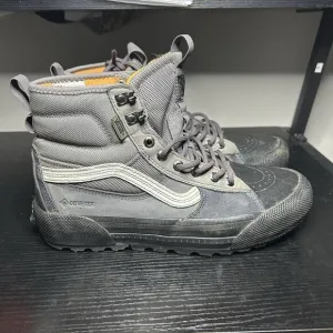 Vans MTE-3 Size 8.5 Men’s Gore-Tex 3M Cold Weather Snow Gray Boots