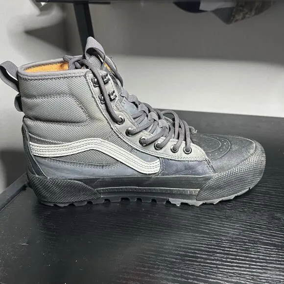 Vans MTE-3 Size 8.5 Men’s Gore-Tex 3M Cold Weather Snow Gray Boots