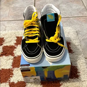 Vans x Simpsons Old Skool High-Top Sneakers - Black and Yellow
