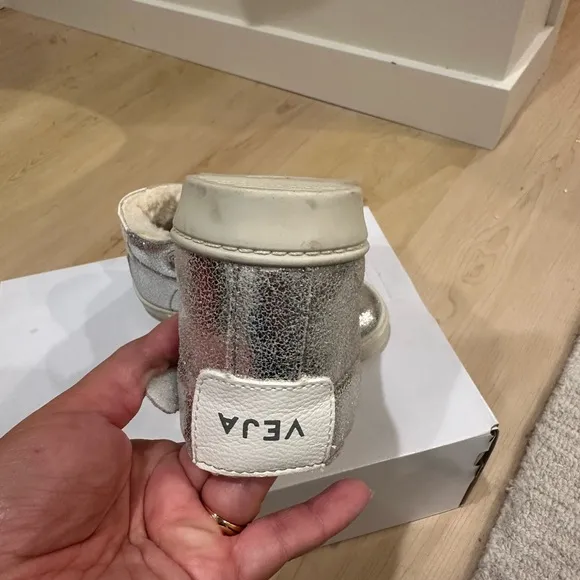 Veja Toddler High-Top Sneakers