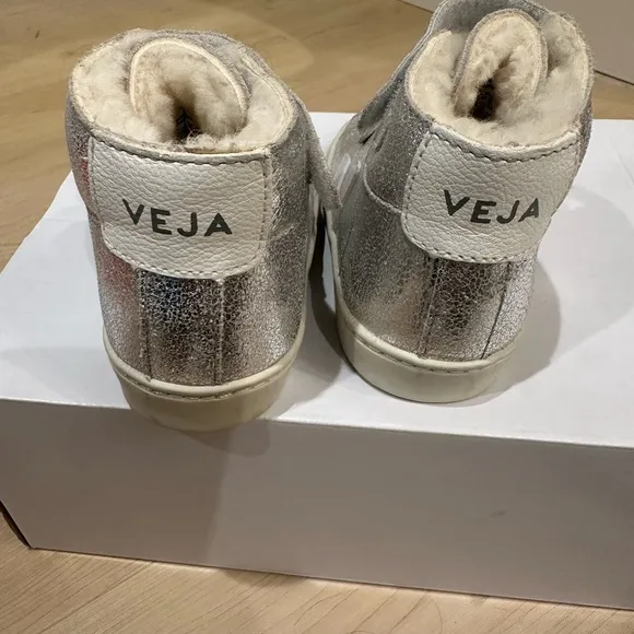 Veja Toddler High-Top Sneakers