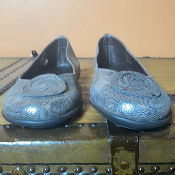 Vera Pelle leather flats