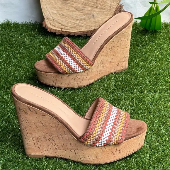 Veronica BeardDali Sand Suede Peep-Toe Wedge Platform Sandals size 5.5 women