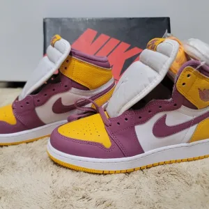 Vibrant High-Top Sneakers in Yellow and Purple