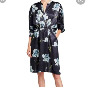 Vince Blue Floral Iris Print Long Sleeve Satin Shirt Dress in Coastal