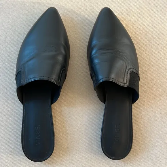 Vince Nadette Black Leather Pointed Slide
