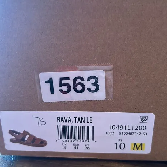 Vince Rava Strappy Fisherman Leather Sandals Minimal Sophisticated Tan NEW 10