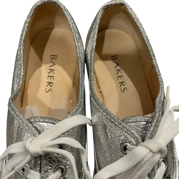 Vintage Bakers Silver Metallic Platform Lace-Up Chunky Heel Shoes, Sz 7.5