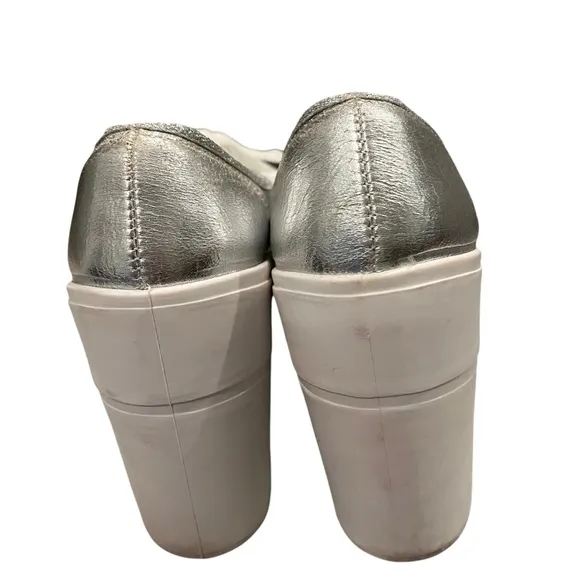 Vintage Bakers Silver Metallic Platform Lace-Up Chunky Heel Shoes, Sz 7.5