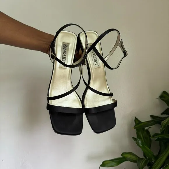Vintage black strappy block heels dress sandals