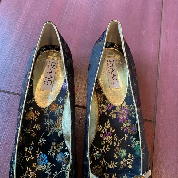 Vintage ISAAC by Isaac Mizrahi silk brocade flats