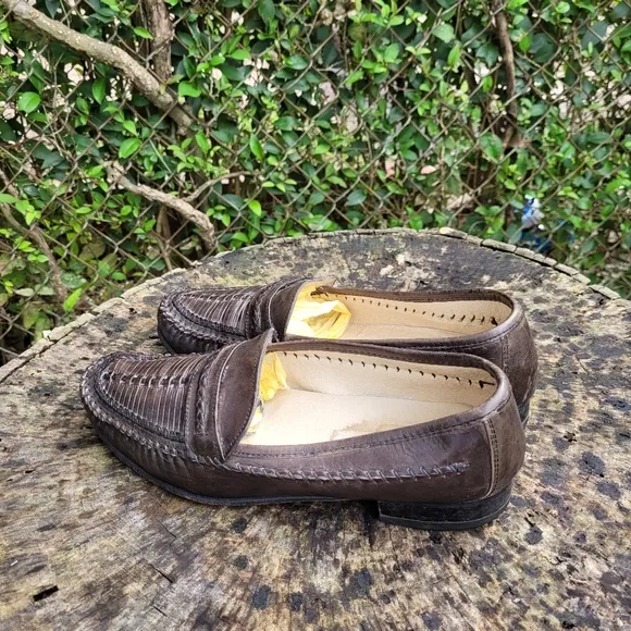 Vintage Men Dark Brown Woven Loafers Size 7.5M/Men Brown Shoes/Leather Slip On