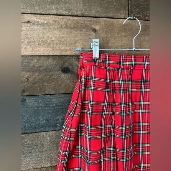 Vintage Paris Sport Club Red Plaid Pleated Skirt