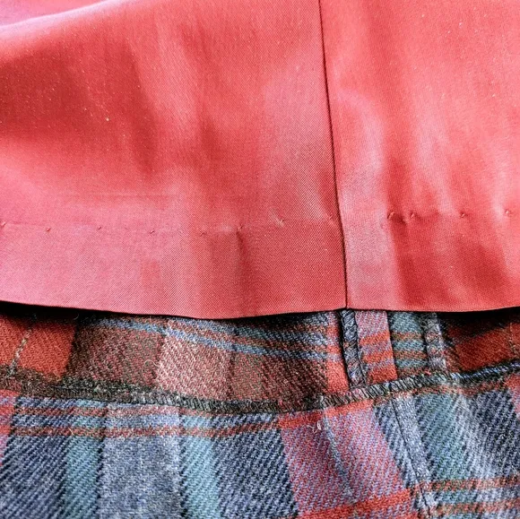Vintage TWCC Evan Picone Plaid 100% Wool A-Line High Waist Pleated Midi Skirt 10