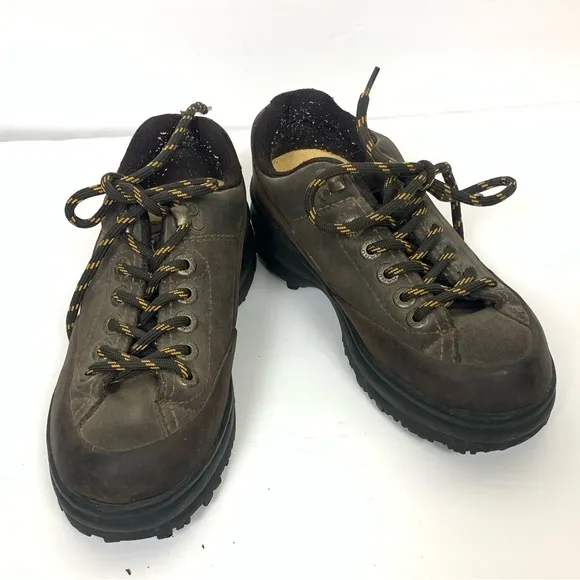 Vintage Y2K American Eagle brown leather chunky sneakers size 6