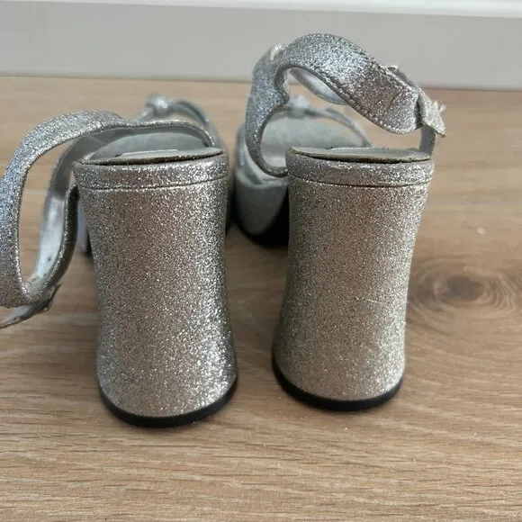 Vintage Y2K Charlotte Russe Silver Sparkle Platform Strappy Sandals