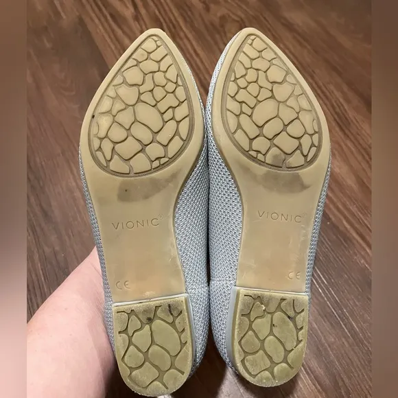 Vionic Dahlia Knit Pointed Toe Gray Flats Slip On Comfort Sz 7.5