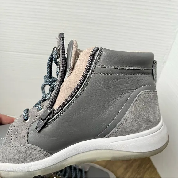 Vionic Gray  Whitley Leather High Top Sneakers Booties Size 7