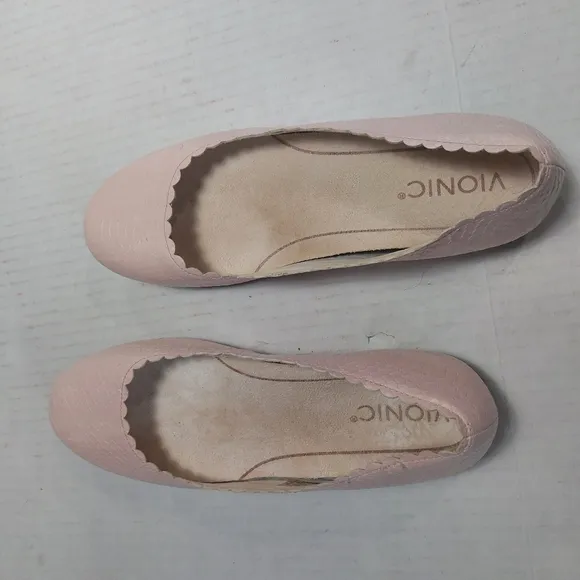 VIONIC Julieta Scallop Snake Print Pink Ballet Flats Size 8.5