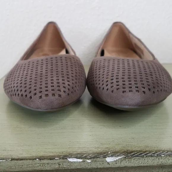 Vionic Posey Flats