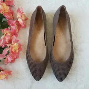 Vionic Posey Flats