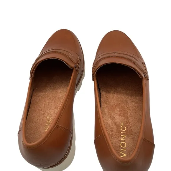 VionicCheryl II Leather Lug Sole Penny Loafers Brown size 10