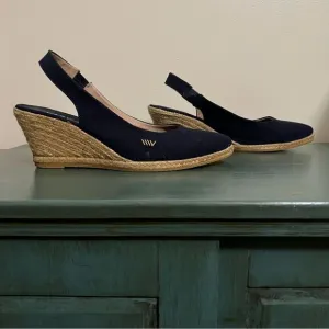Viscata Barcelona Navy Canvas Espadrille Wedge Heels Size 40 (US 9)