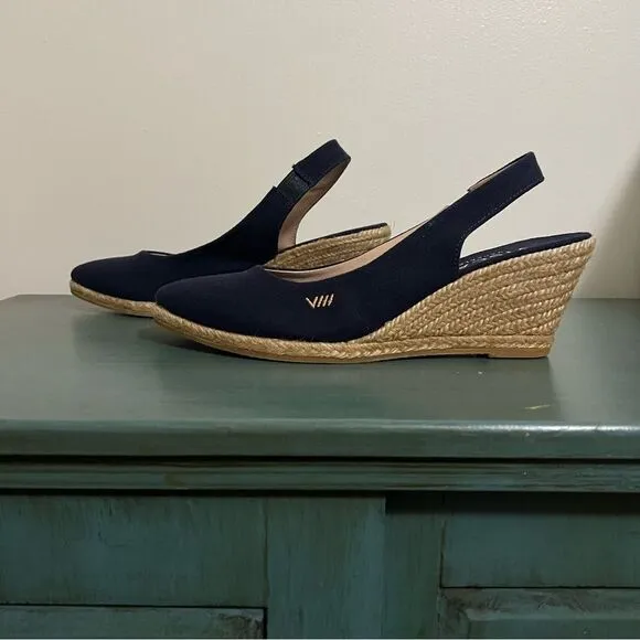 Viscata Barcelona Navy Canvas Espadrille Wedge Heels Size 40 (US 9)
