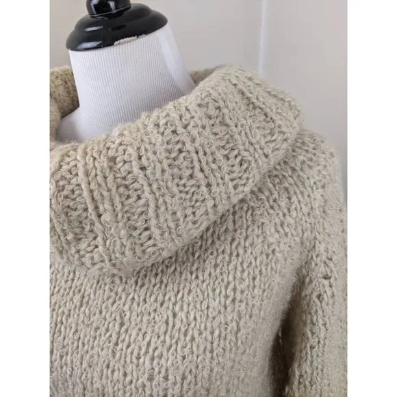 Vtg 70s Off White Boucle Italian Wool Rolled Cowl Neck Collar Knit Sweater