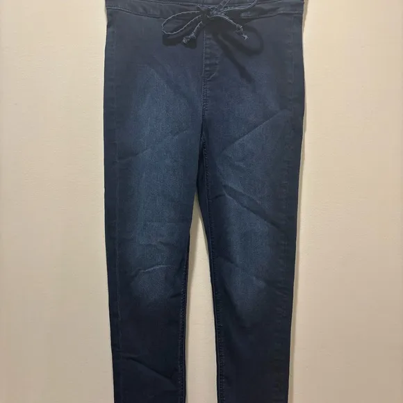 We The Free Knockout Mid-Rise Crop Jeans Dark‎ &amp; Stormy Sz Sm