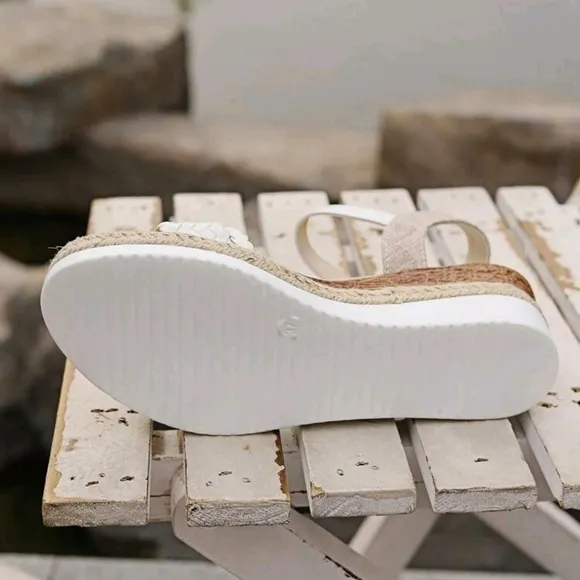 White Woven Strap Wedge Thick Platform Sandals With Jute Bottom And Cross Strap,