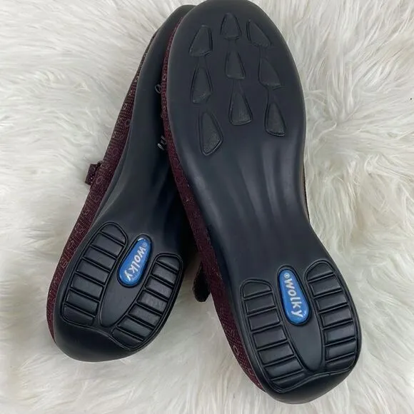 Wolky | purple Mary Jane loafers 9.0 Velcro closure (41)
