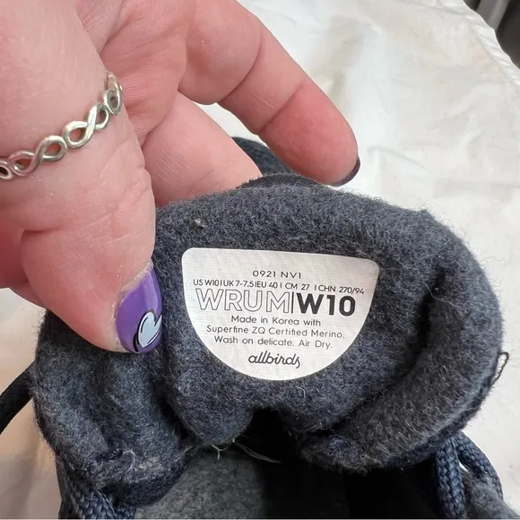 Women’s Allbirds blue washable wool high top sneakers size 10