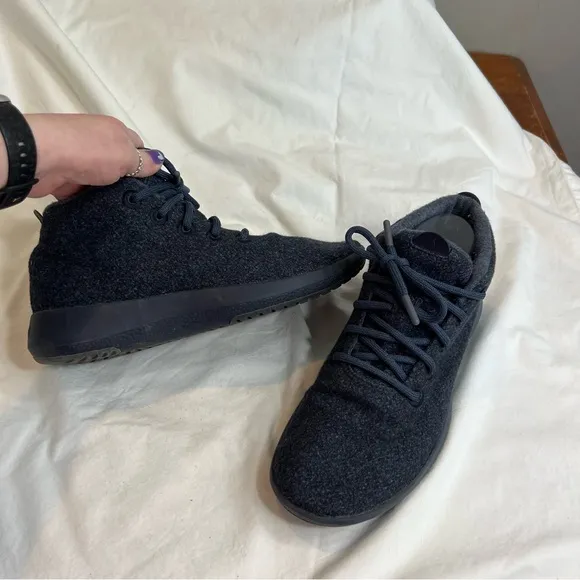 Women’s Allbirds blue washable wool high top sneakers size 10