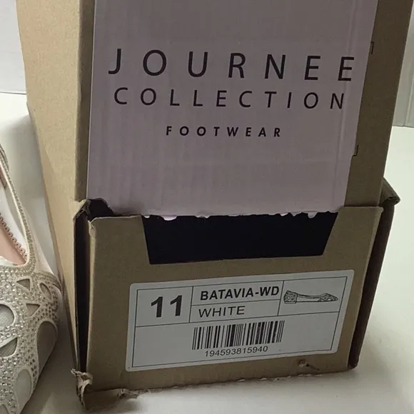 Women's Batavia Embellished Flats