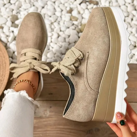 Women's Chunky Platform Lace-Up Suede Oxfords, Khaki Color, Fashionable Casual